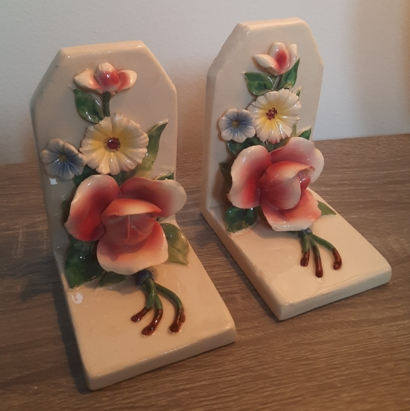 Vintage Capodimonte Italian Floral Porcelain Bookends - Picture 7 of 16